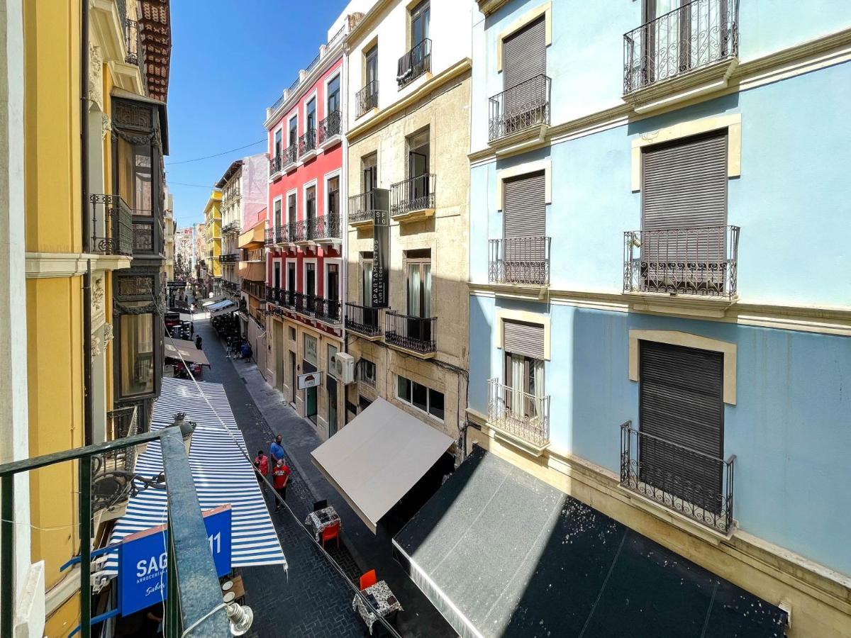 Apartamento Con Mucho Encanto En Pleno Centro Alicante Eksteriør bilde