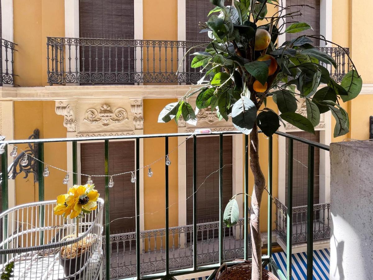 Apartamento Con Mucho Encanto En Pleno Centro Alicante Eksteriør bilde