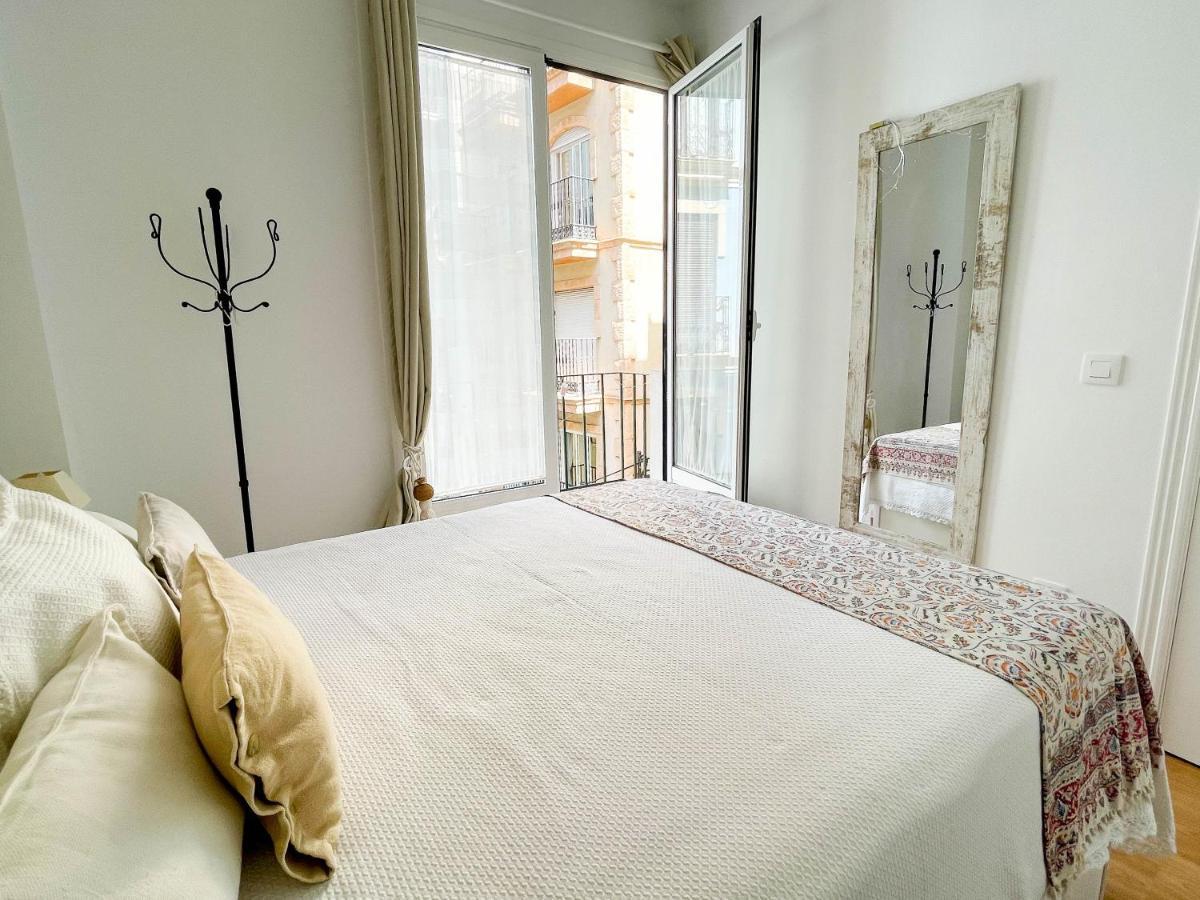 Apartamento Con Mucho Encanto En Pleno Centro Alicante Eksteriør bilde