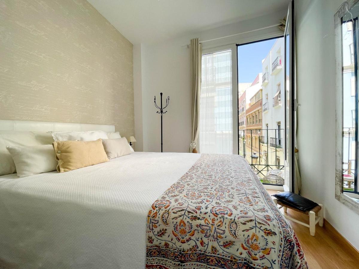 Apartamento Con Mucho Encanto En Pleno Centro Alicante Eksteriør bilde