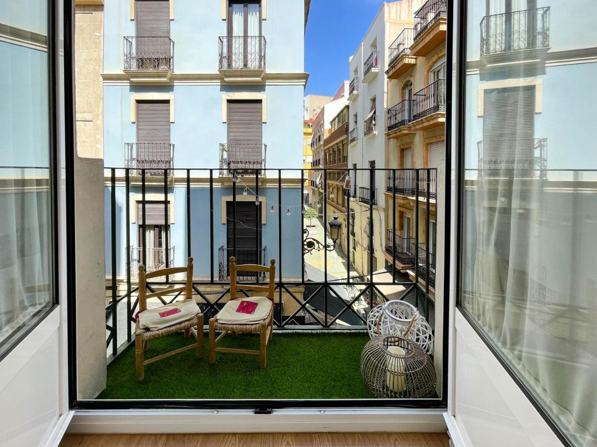 Apartamento Con Mucho Encanto En Pleno Centro Alicante Eksteriør bilde
